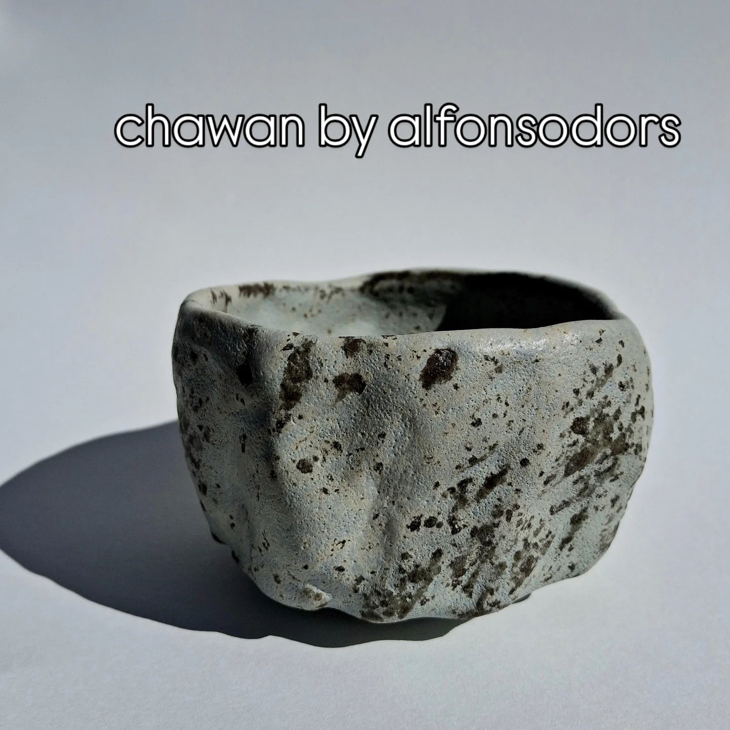Chawan de gres de Alfonso d'Ors esmaltado con materiales naturales